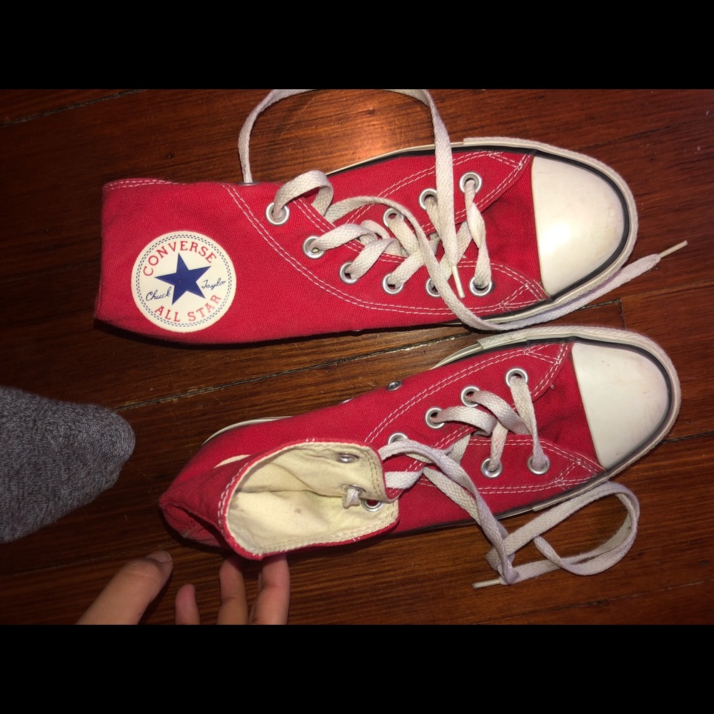red converse